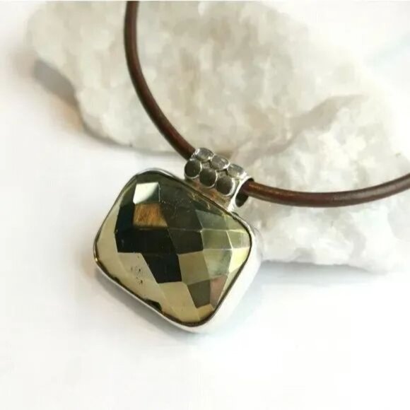 VINTAGE Pyrite in Sterling Silver pendant necklace - Picture 2 of 8